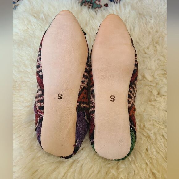 NWT Upcycled Moroccan Rug Slippers Size S [Womens 5.5-6] - Picture 8 of 8